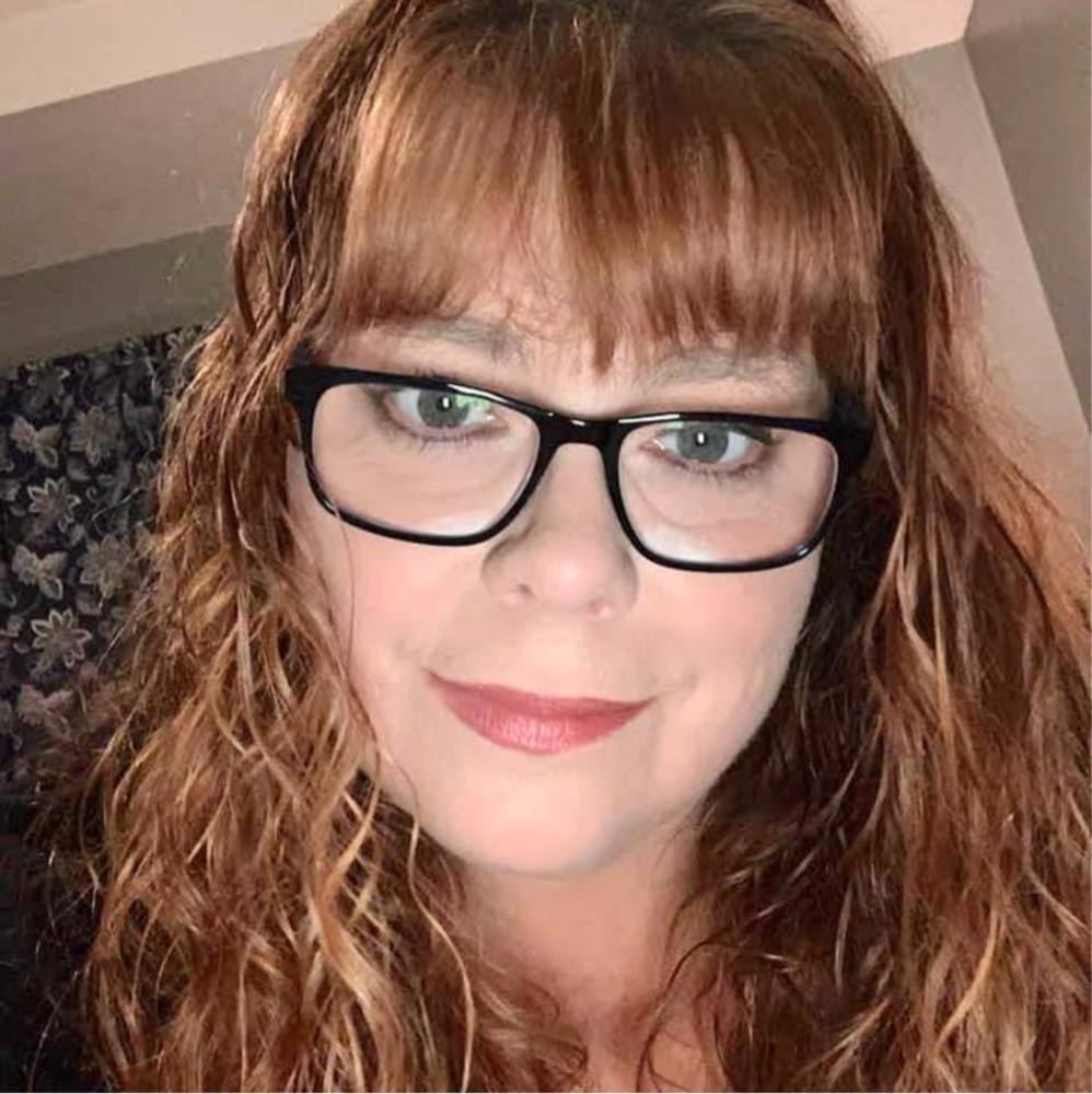 Meet your Posher, Jennifer